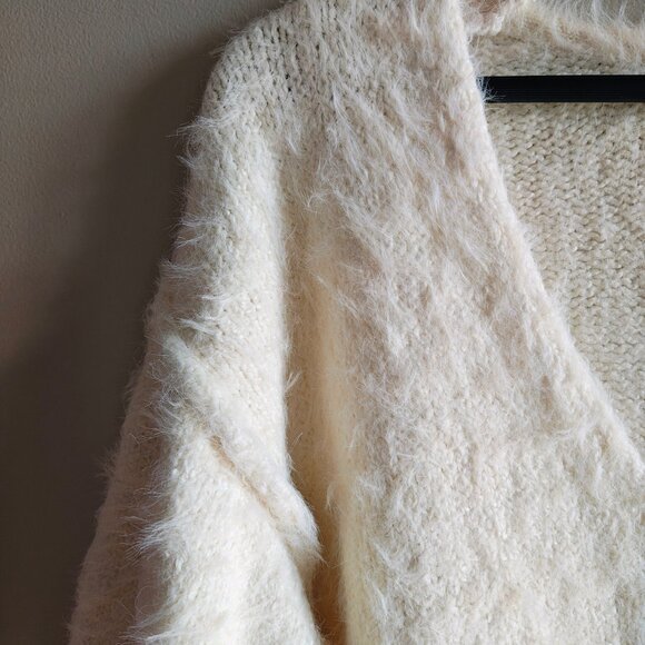 FREE PEOPLE Oversized Sparrow Sweater - Picture 5 of 9